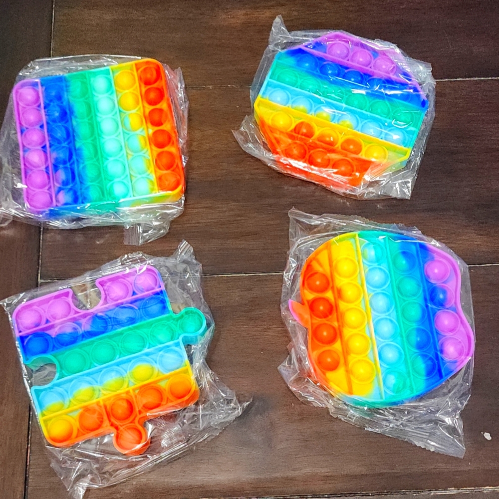 4 piece pop it